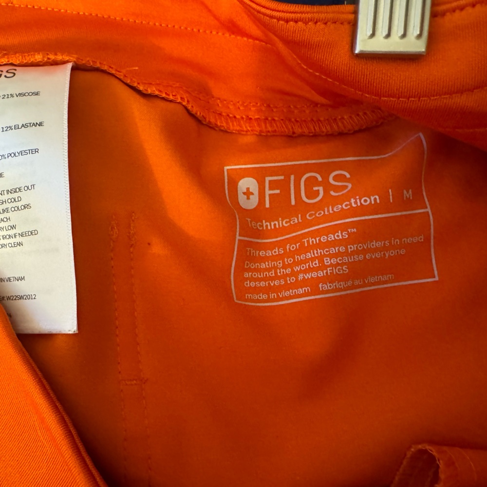 Women’s Zamora Jogger Scrub Pants - Picture 3 of 3